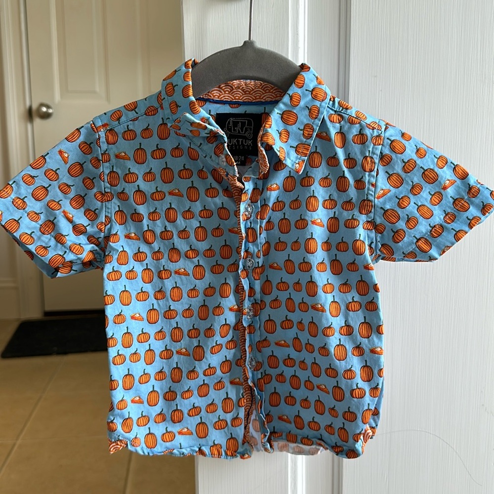 Adorable pumpkin shirt for Halloween and Thanksgiving 18-24 months